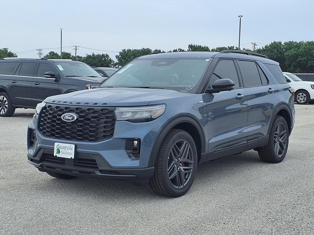 2026 Ford Explorer ST-LINE 4WD's photo