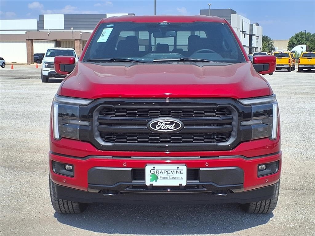 2025 Ford F-150 Lariat photo 2