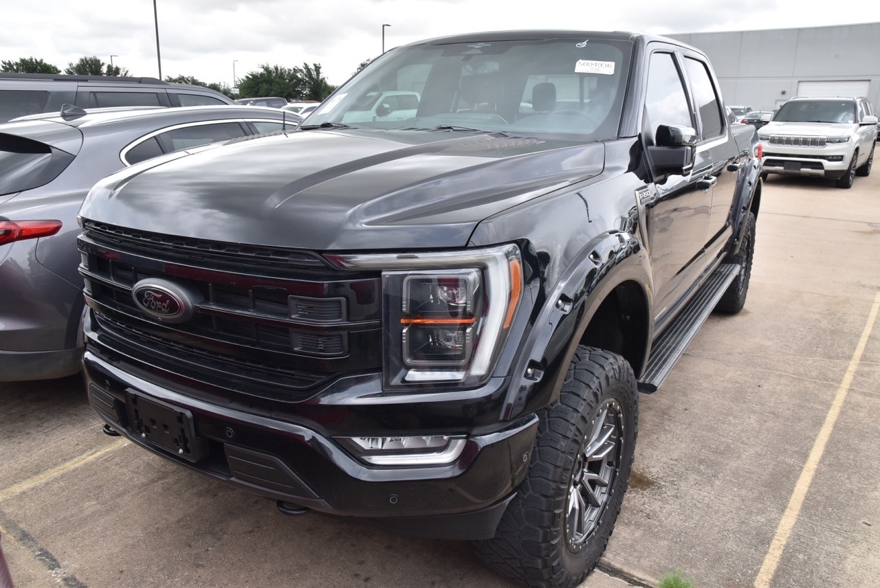 Used 2023 Ford F-150 Platinum with VIN 1FTFW1ED2PFA42199 for sale in Grapevine, TX