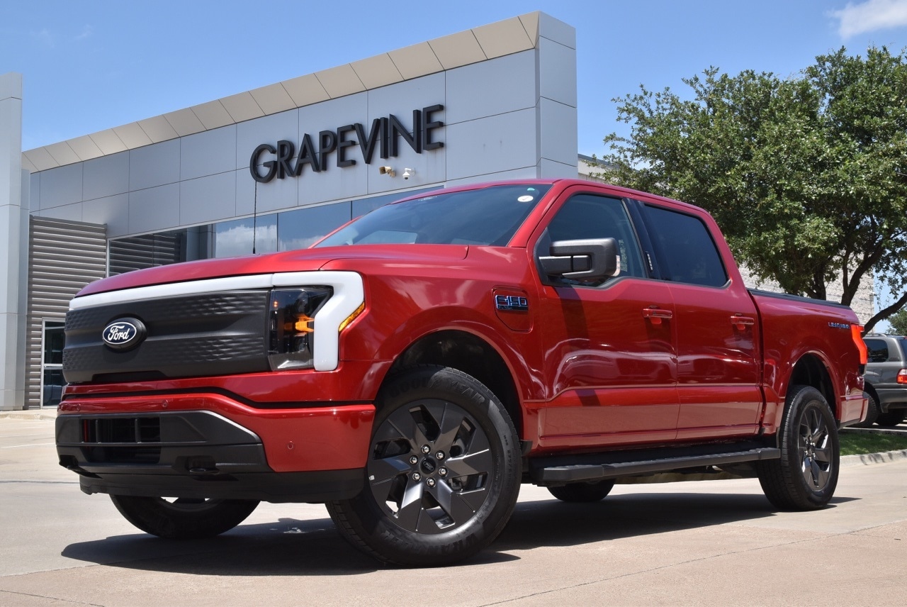 Certified 2024 Ford F-150 Lightning Flash with VIN 1FT6W3L76RWG04665 for sale in Grapevine, TX