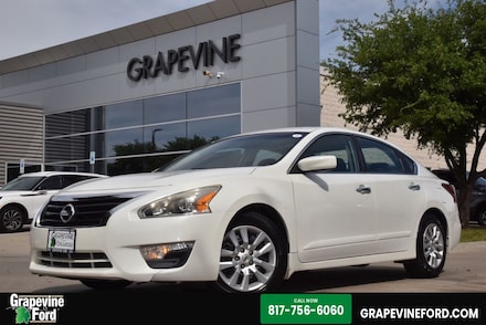 2015 Nissan Altima 2.5 S Sedan