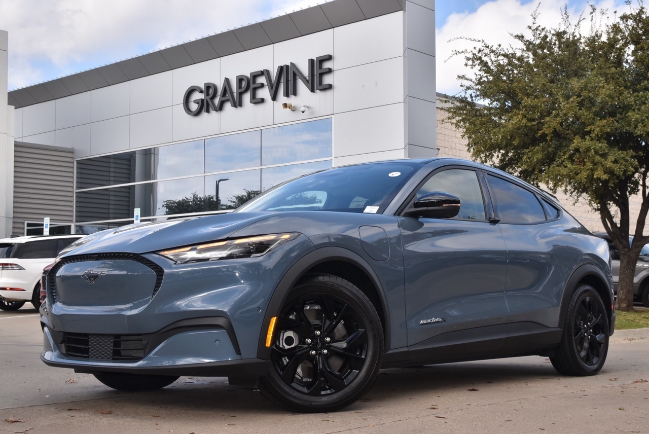 Certified 2024 Ford Mustang Mach-E Select AWD with VIN 3FMTK1SU0RMA26424 for sale in Grapevine, TX