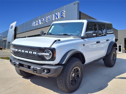 2025 Ford Bronco Badlands SUV