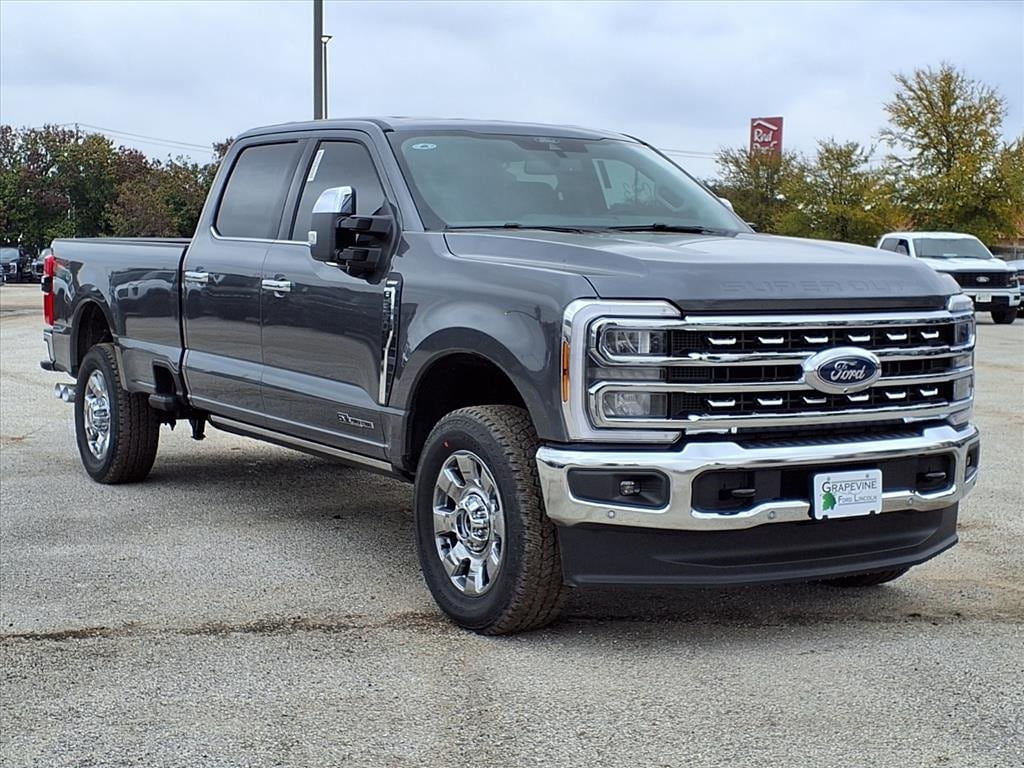 New 2026 Ford F-350 Lariat Truck Crew Cab