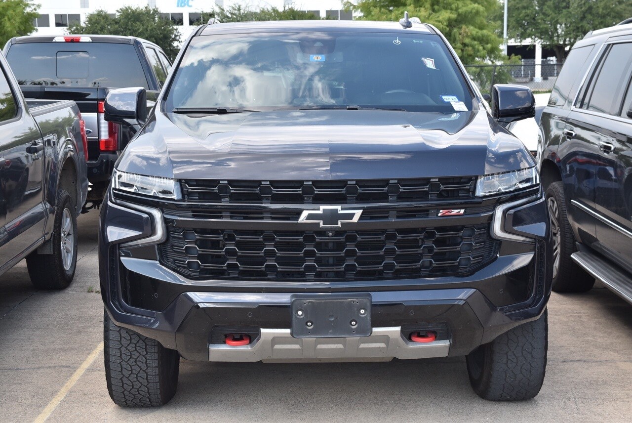 2023 Chevrolet Tahoe Z71 photo 2