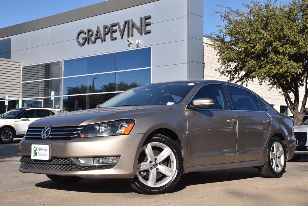 Used 2015 Volkswagen Passat 1.8T Limited Edition Sedan
