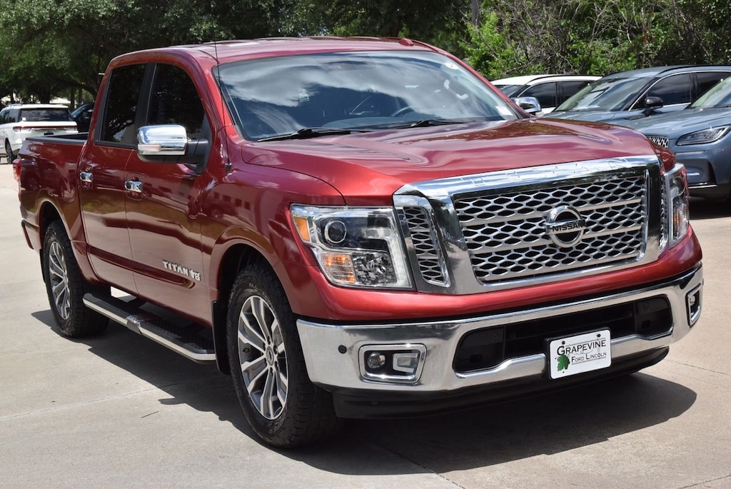 Used 2019 Nissan Titan SL Truck Crew Cab