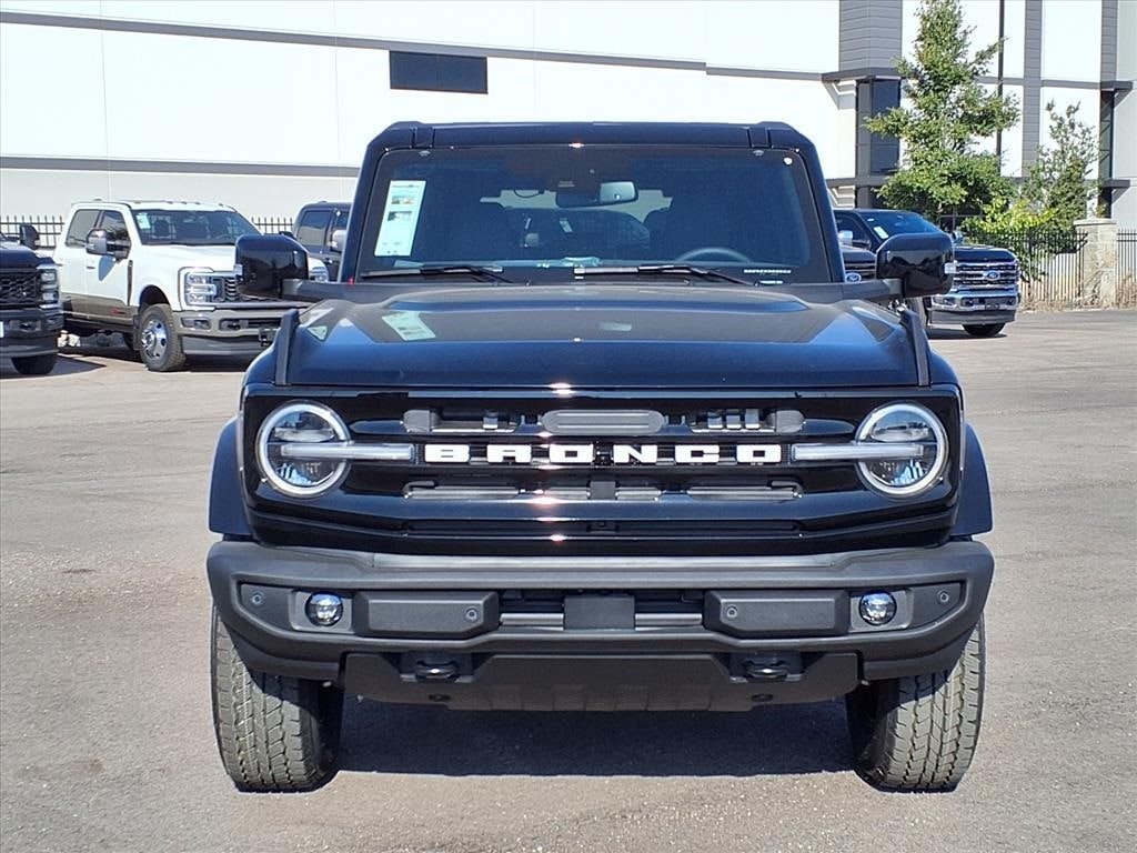 New 2025 Ford Bronco Outer Banks SUV