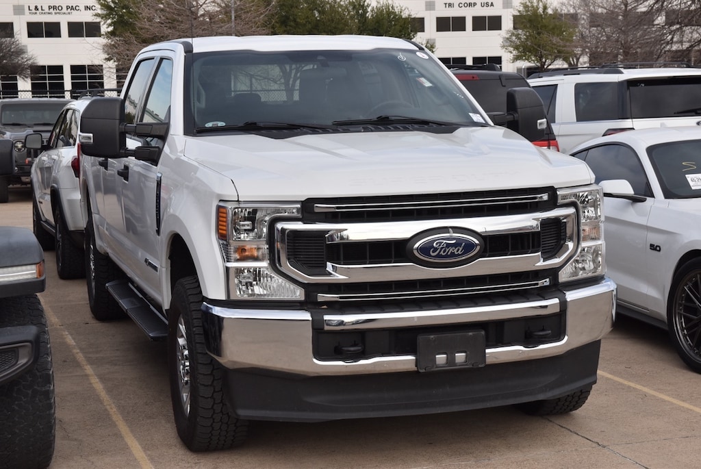 Used 2020 Ford F-250 XLT Truck Crew Cab