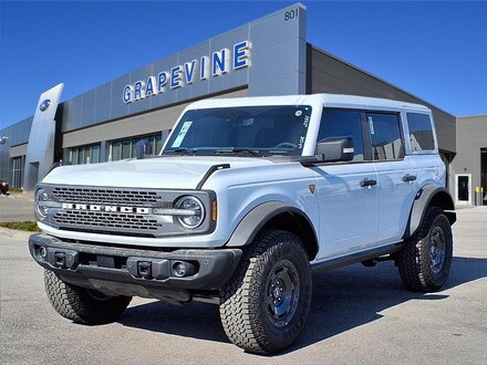 2025 Ford Bronco Badlands SUV