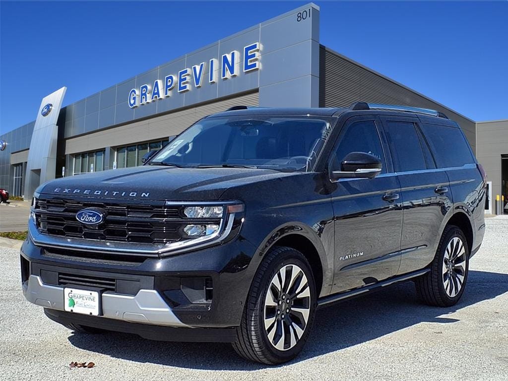 2025 Ford Expedition Platinum's photo