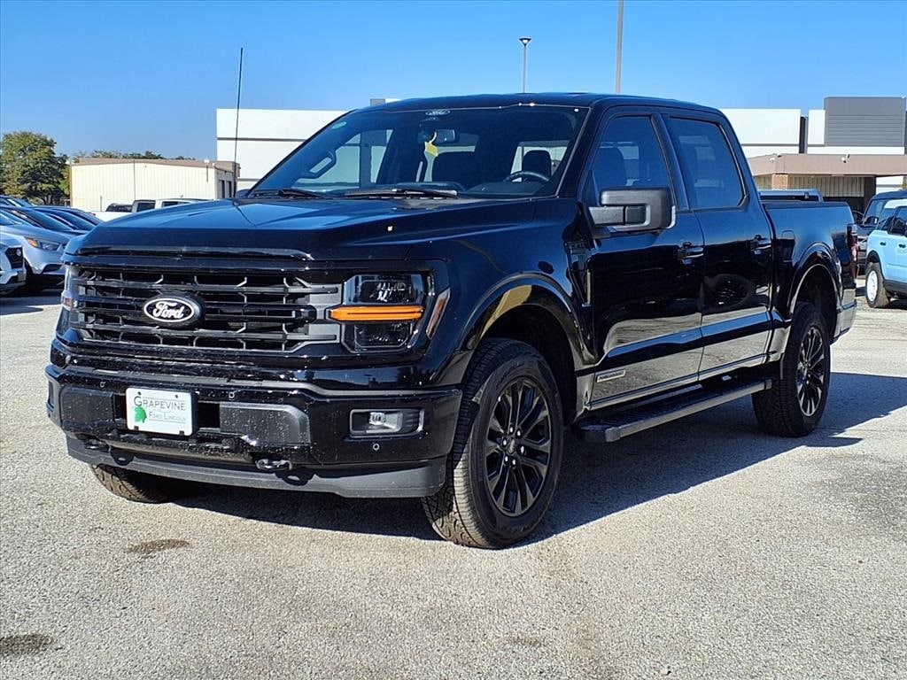 New 2025 Ford F-150 XLT Truck SuperCrew Cab