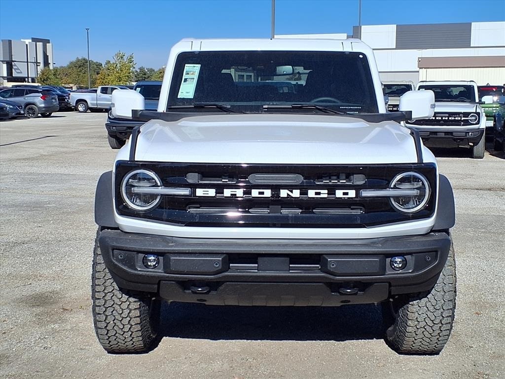 New 2025 Ford Bronco Outer Banks SUV