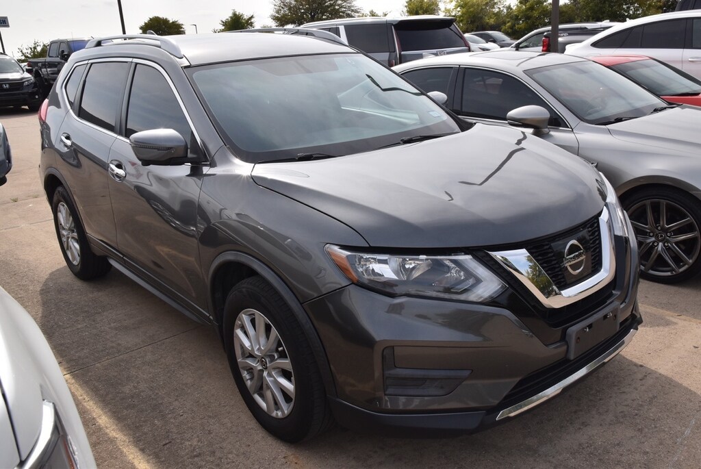 Used 2017 Nissan Rogue SV SUV