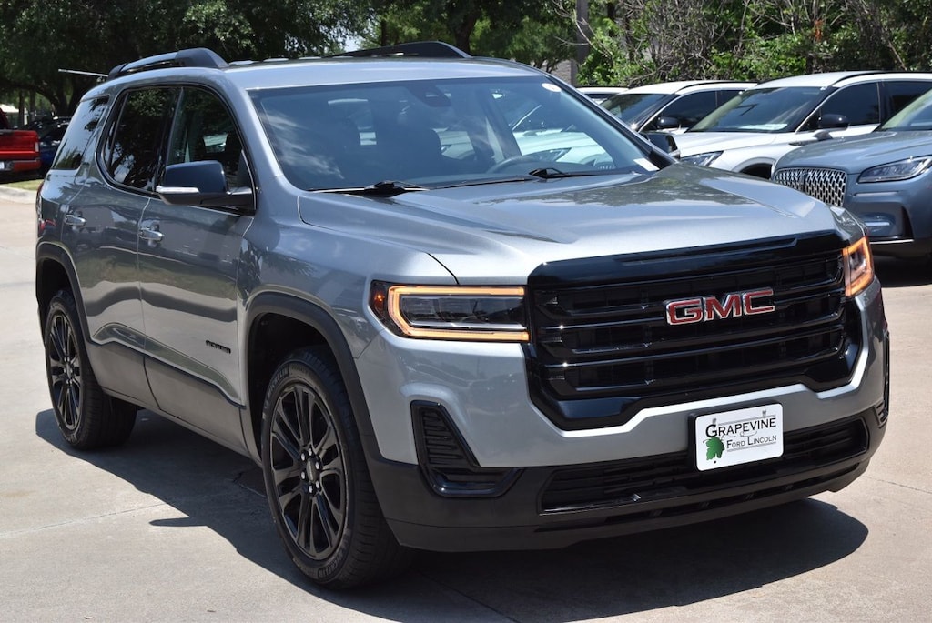 Used 2023 GMC Acadia SLE SUV