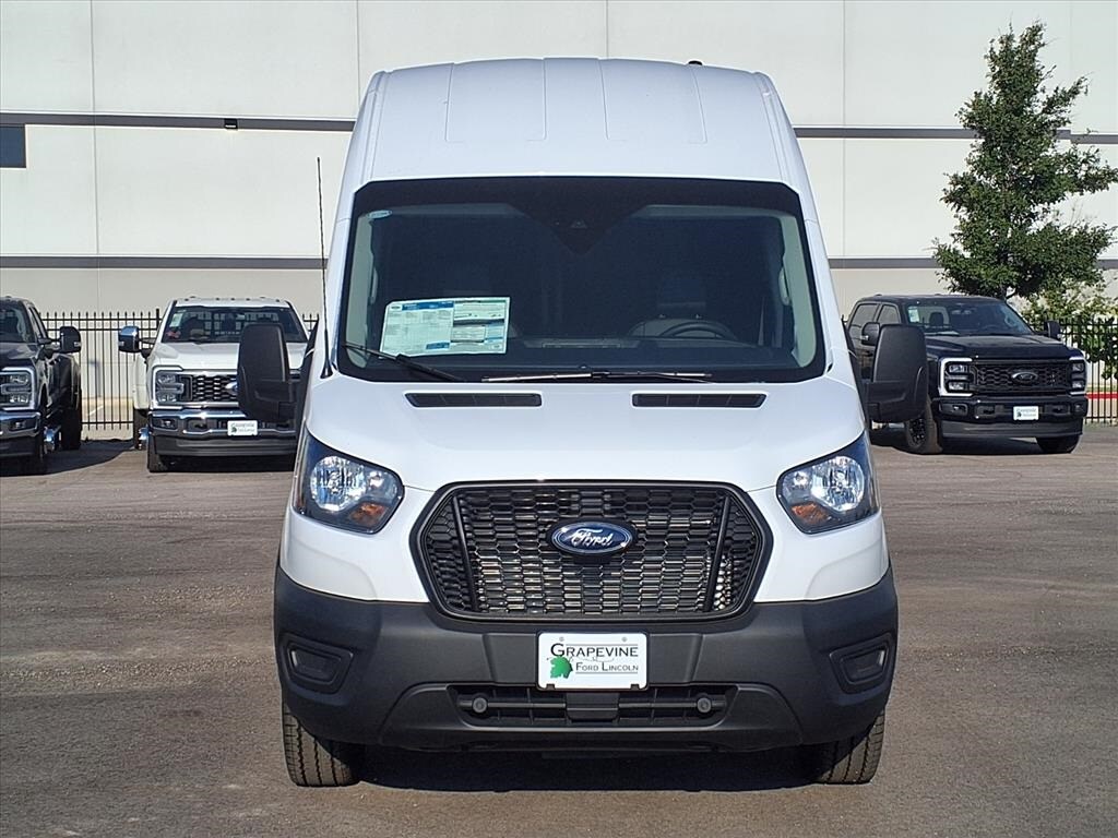2025 Ford Transit photo 2