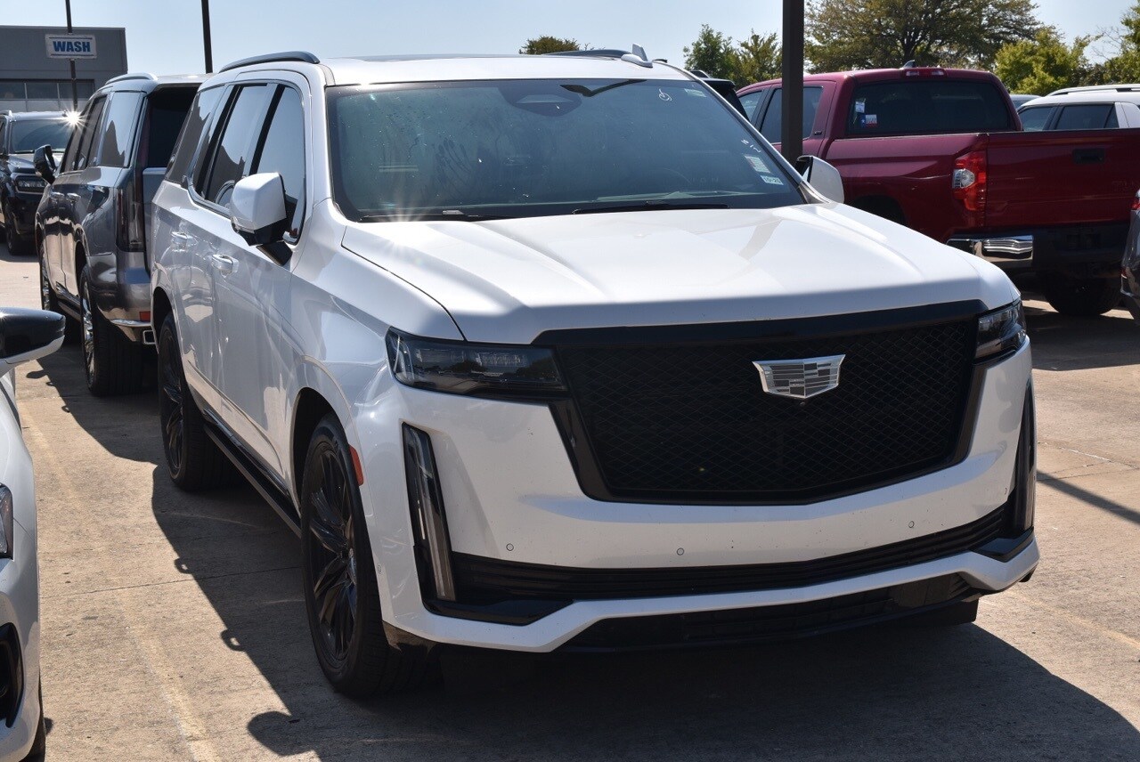 2023 Cadillac Escalade Sport photo 4