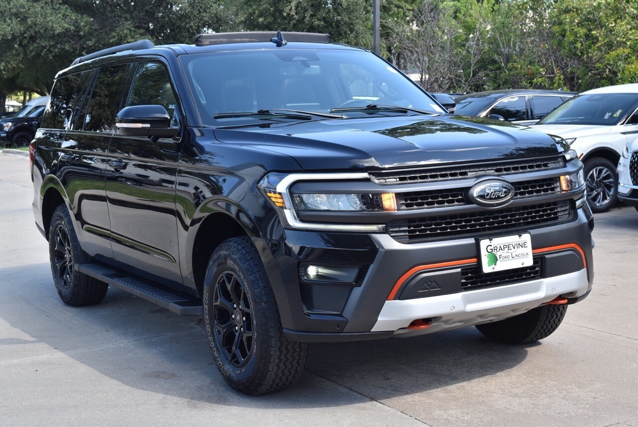 2022 Ford Expedition Timberline photo 3