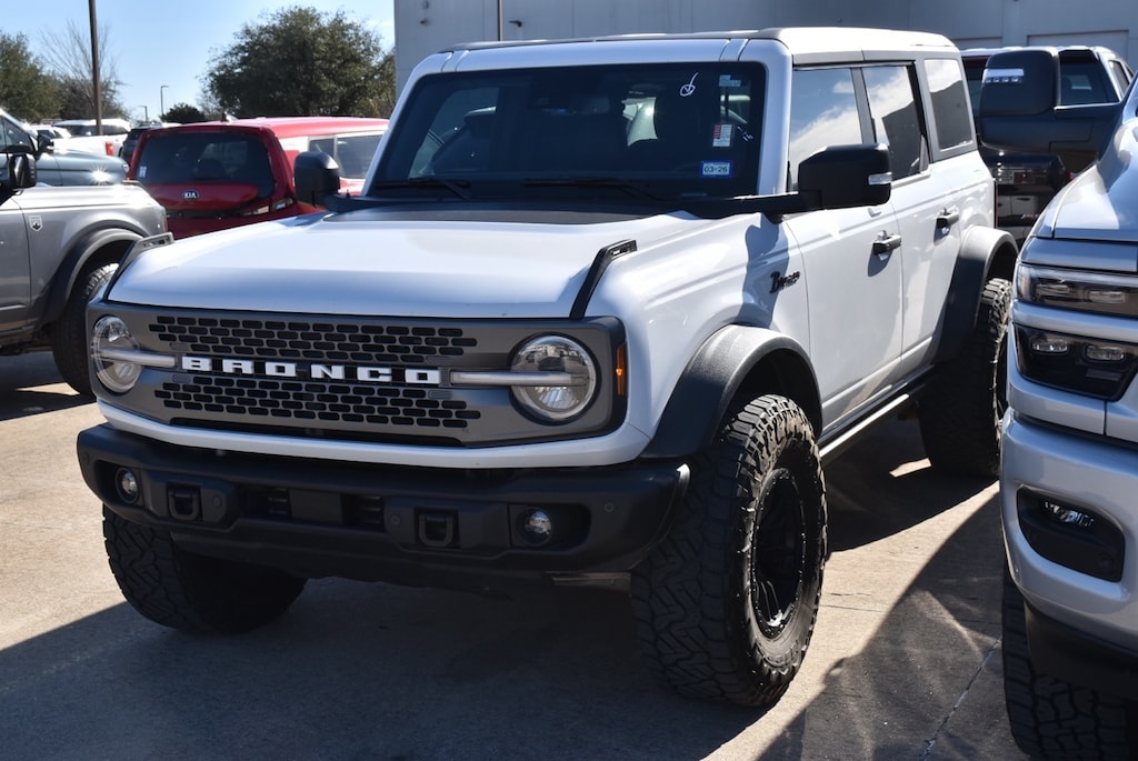 Used 2023 Ford Bronco Badlands SUV