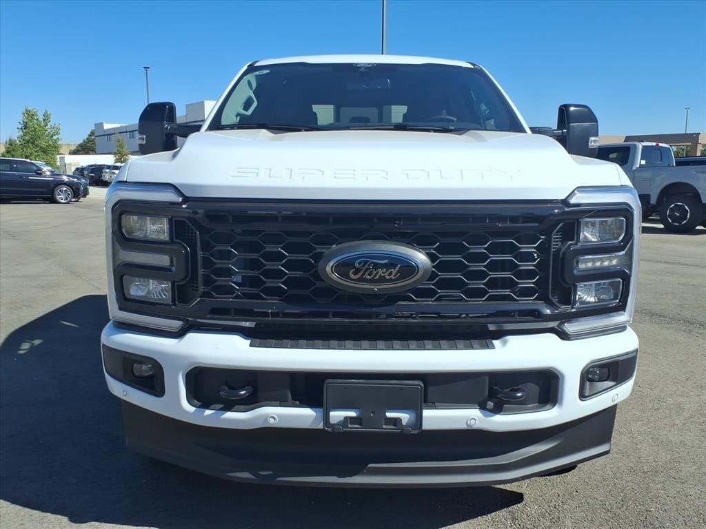 New 2026 Ford F-250 Lariat Truck Crew Cab