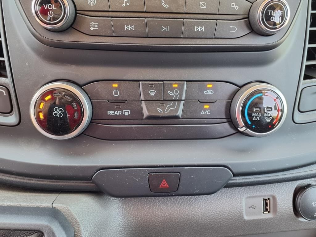 2025 Ford Transit Van Base - Photo 10