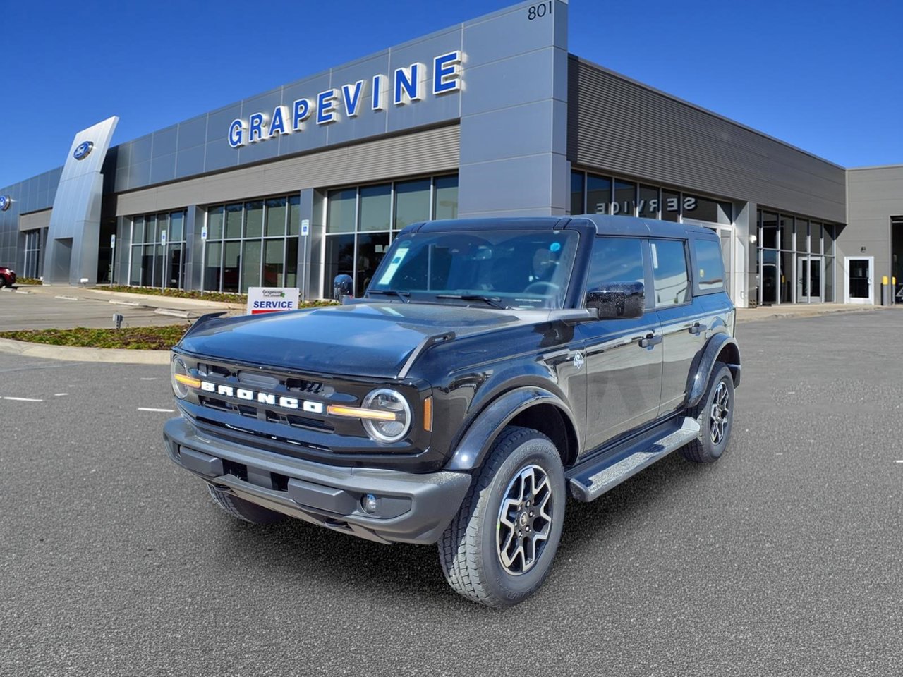 2026 Ford Bronco Outer Banks SUV