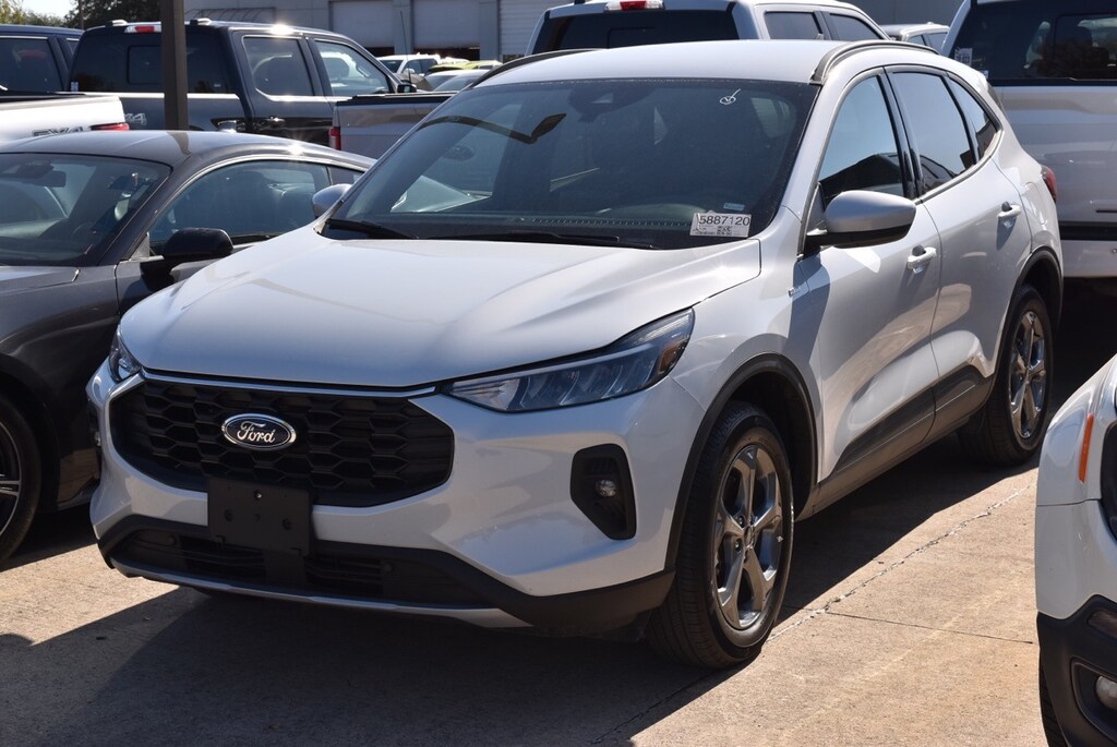Used 2025 Ford Escape ST-Line Select SUV