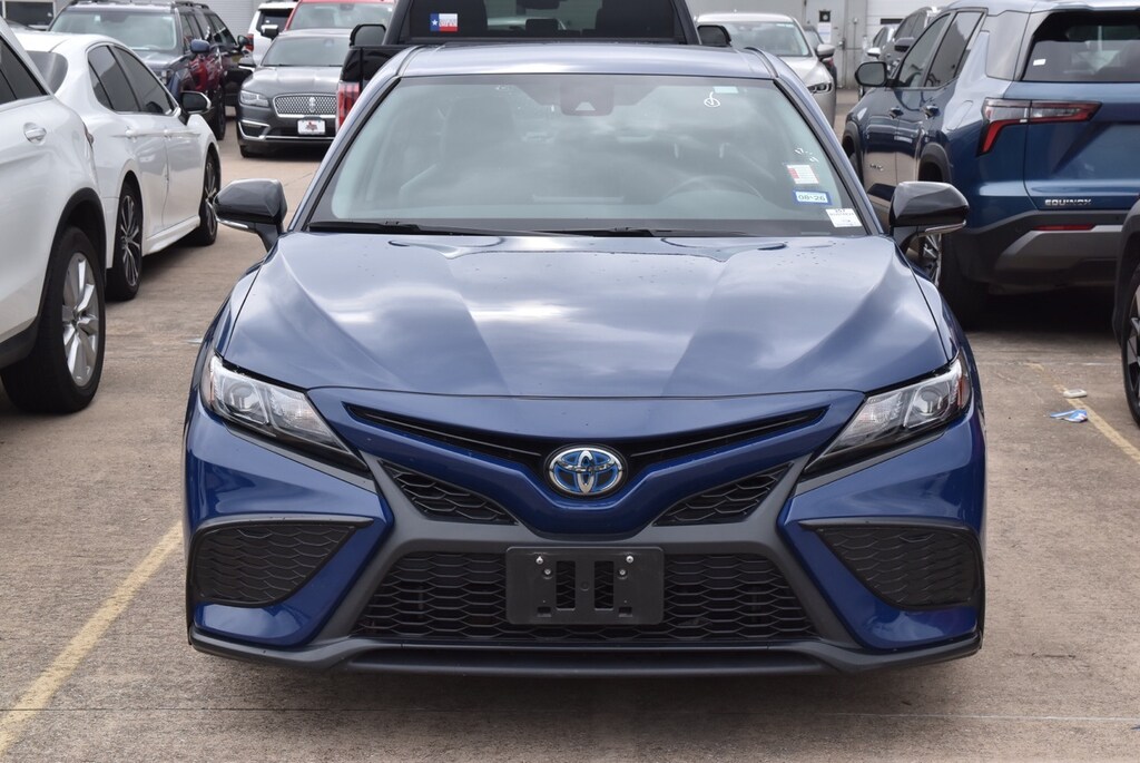 Used 2024 Toyota Camry Hybrid SE Sedan
