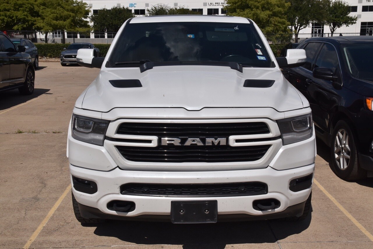 2020 Ram 1500 Laramie photo 3