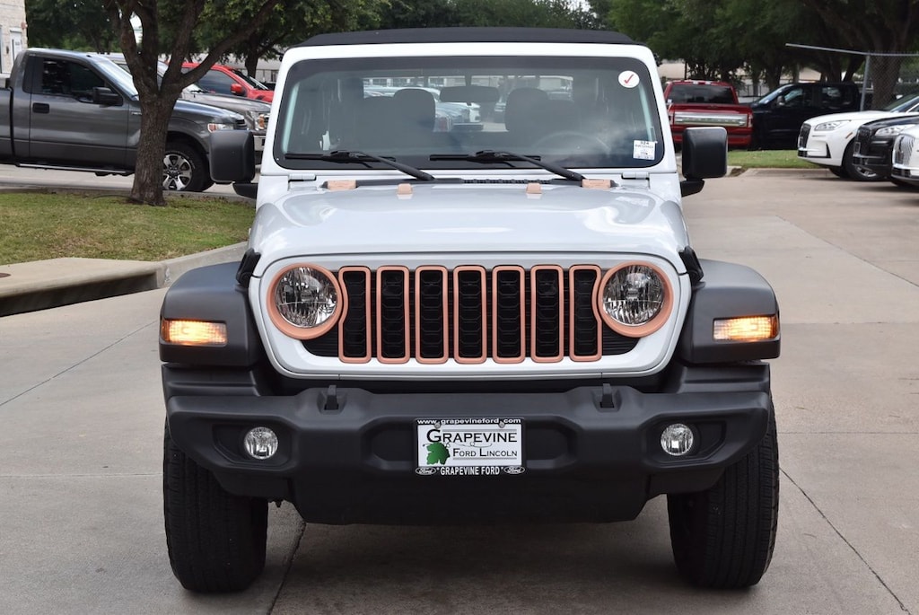 Used 2024 Jeep Wrangler Sport SUV