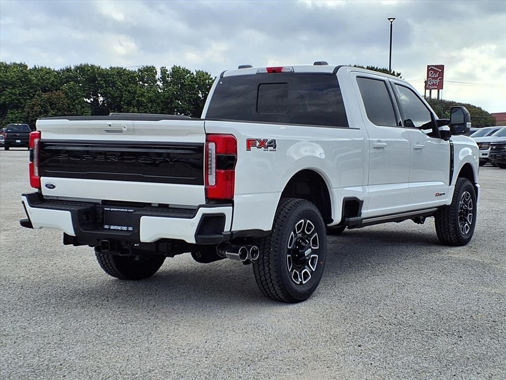 New 2026 Ford F-250 Platinum Truck Crew Cab
