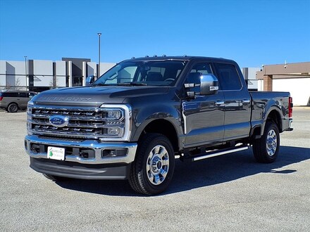 2026 Ford F-250 Lariat Truck Crew Cab