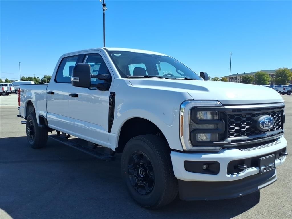 New 2026 Ford F-250 XL Truck Crew Cab
