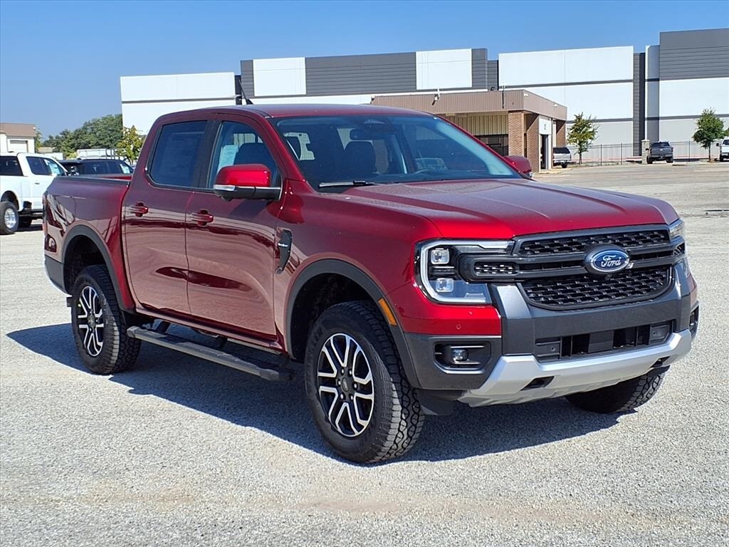 2025 Ford Ranger Lariat photo 2