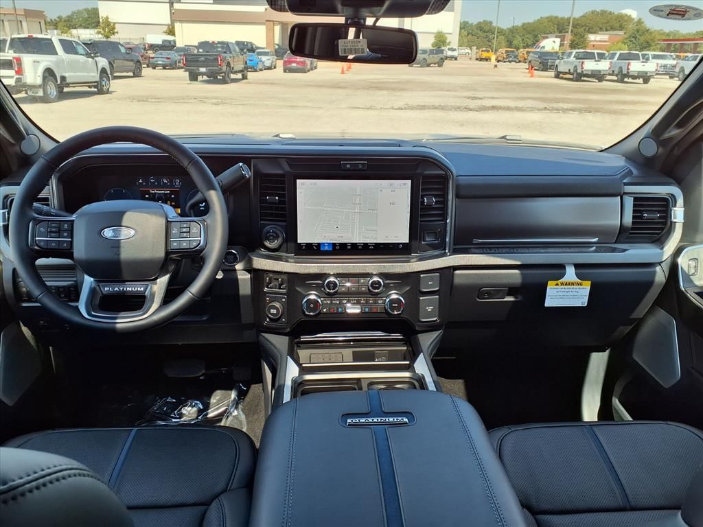 2026 Ford F-350 Super Duty Platinum - Photo 7