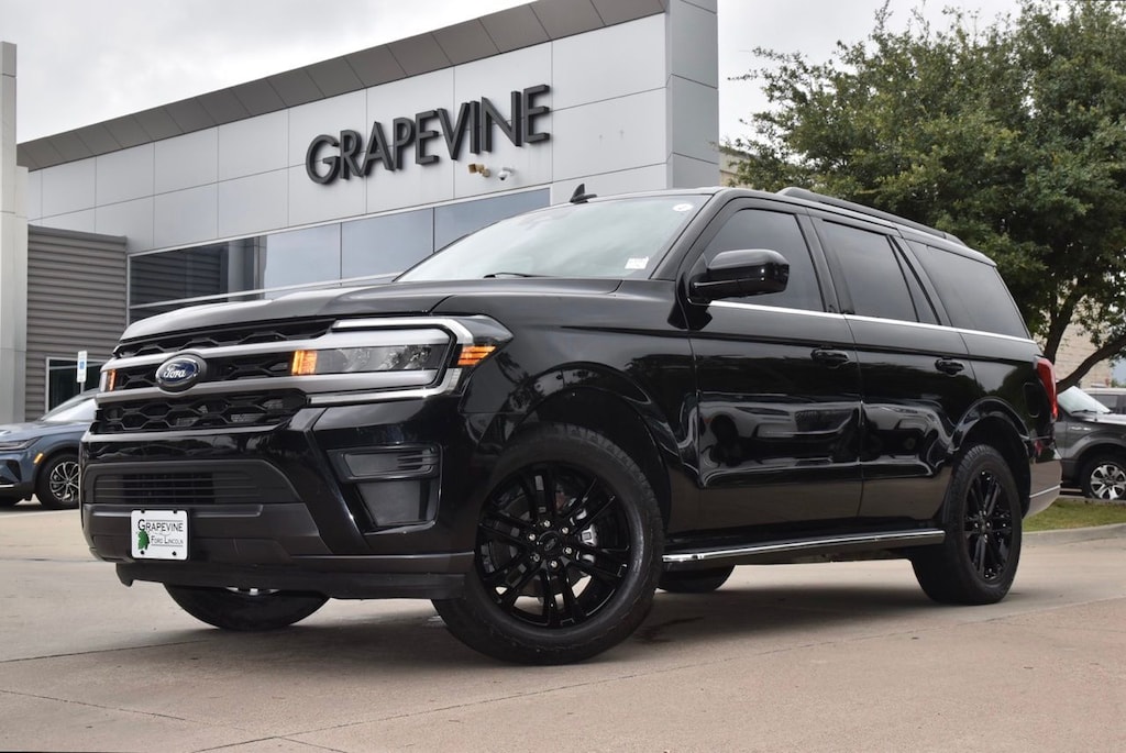 Used 2022 Ford Expedition XLT SUV