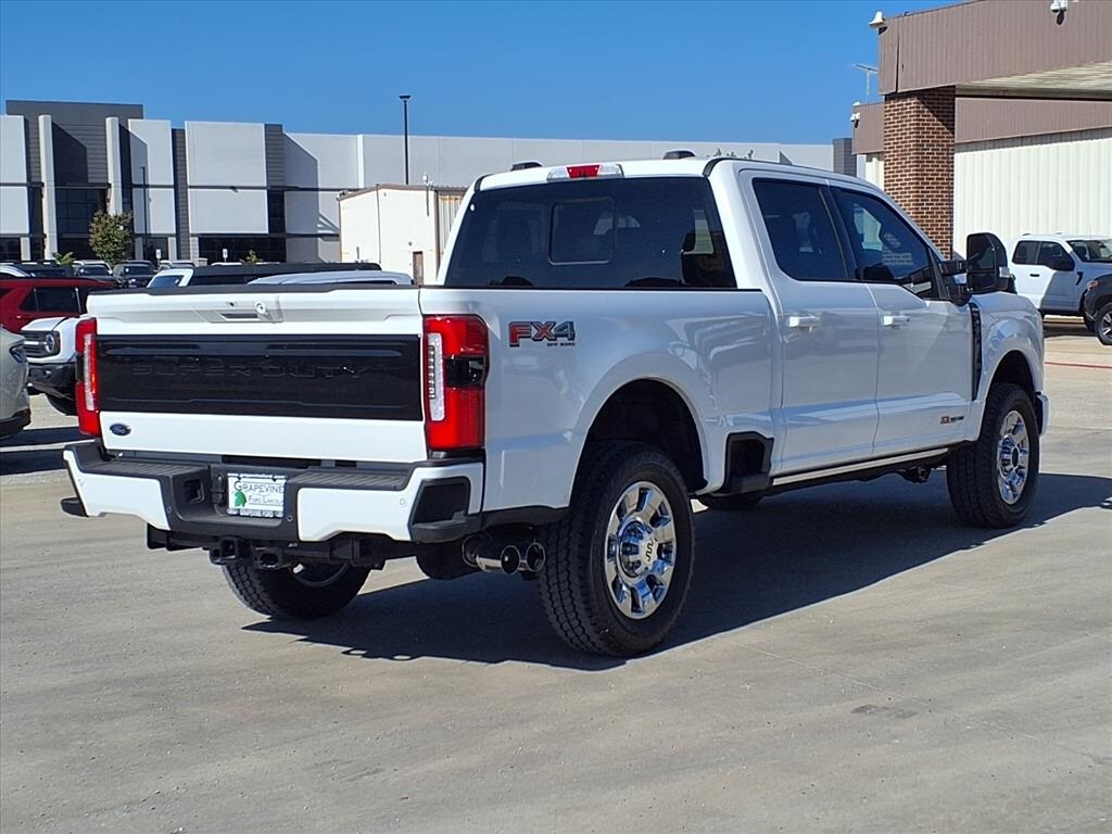 2026 Ford F-250 Platinum photo 4
