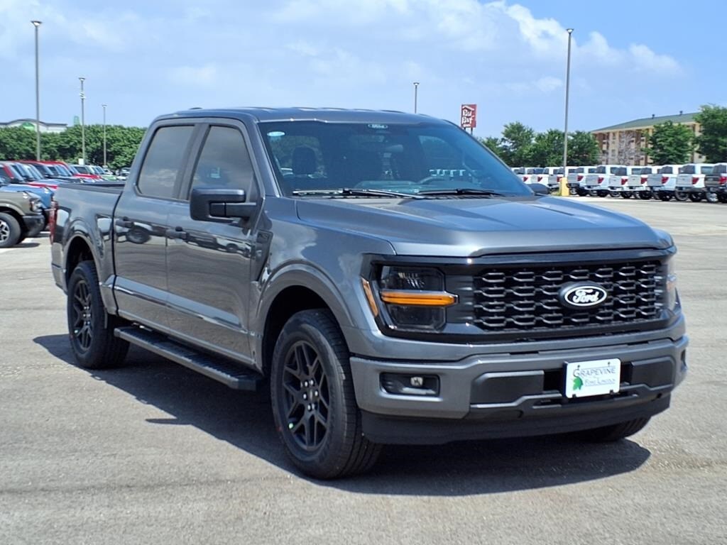 2025 Ford F-150 STX photo 3