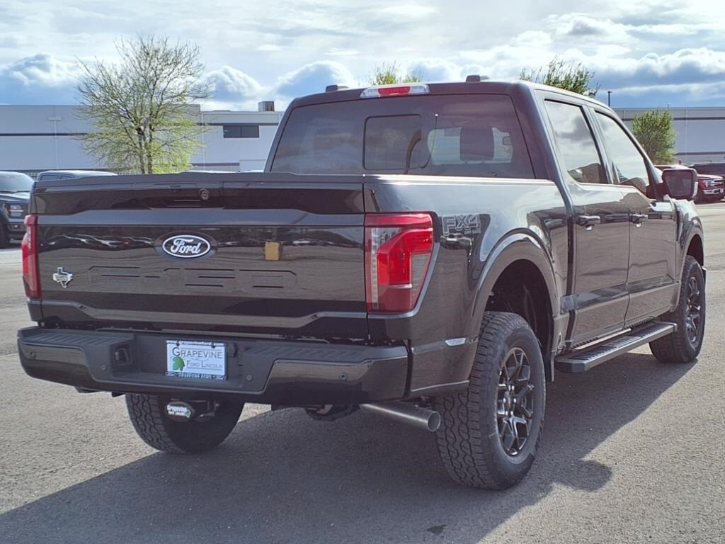 2025 Ford F-150 XLT photo 4