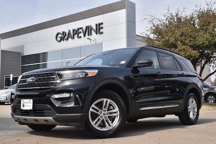 2023 Ford Explorer XLT SUV