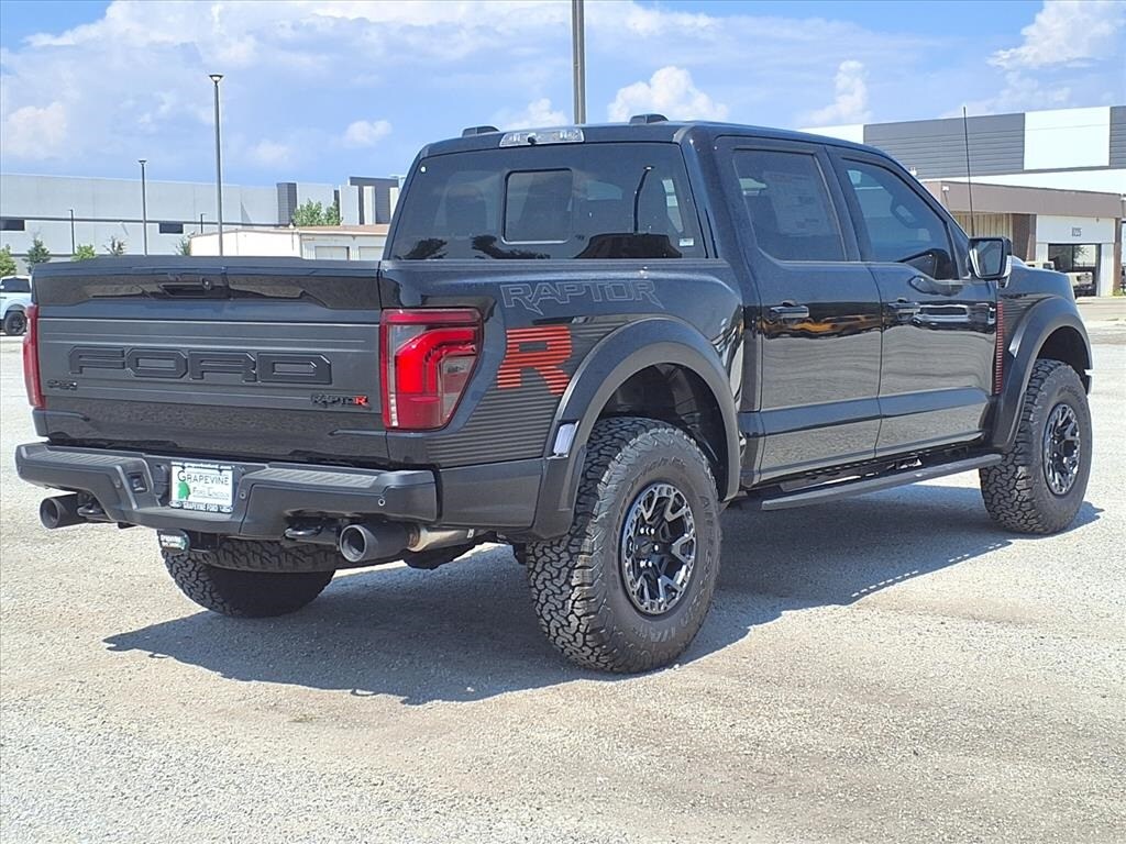 2025 Ford F-150 Raptor photo 3