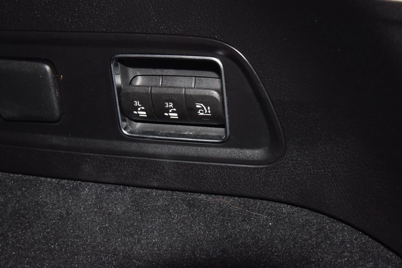 2024 Mercedes-Benz GLS Base - Photo 38