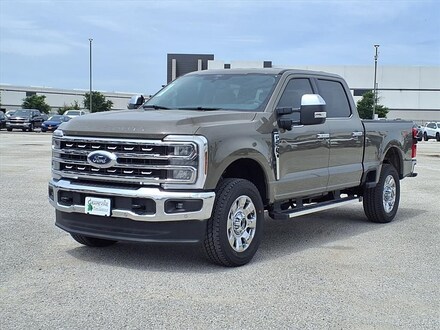 2026 Ford F-250 Lariat Truck Crew Cab