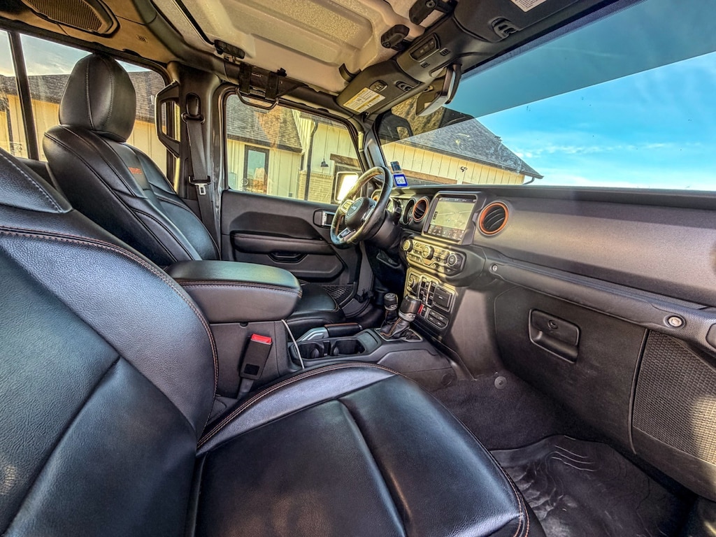 Used 2020 Jeep Gladiator Mojave Truck Crew Cab