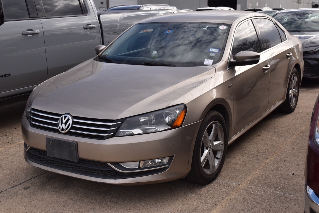 2015 Volkswagen Passat Limited Edition's photo