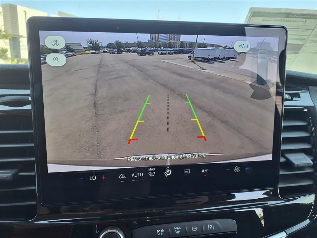 2025 Ford Transit Passenger Van XLT - Photo 9