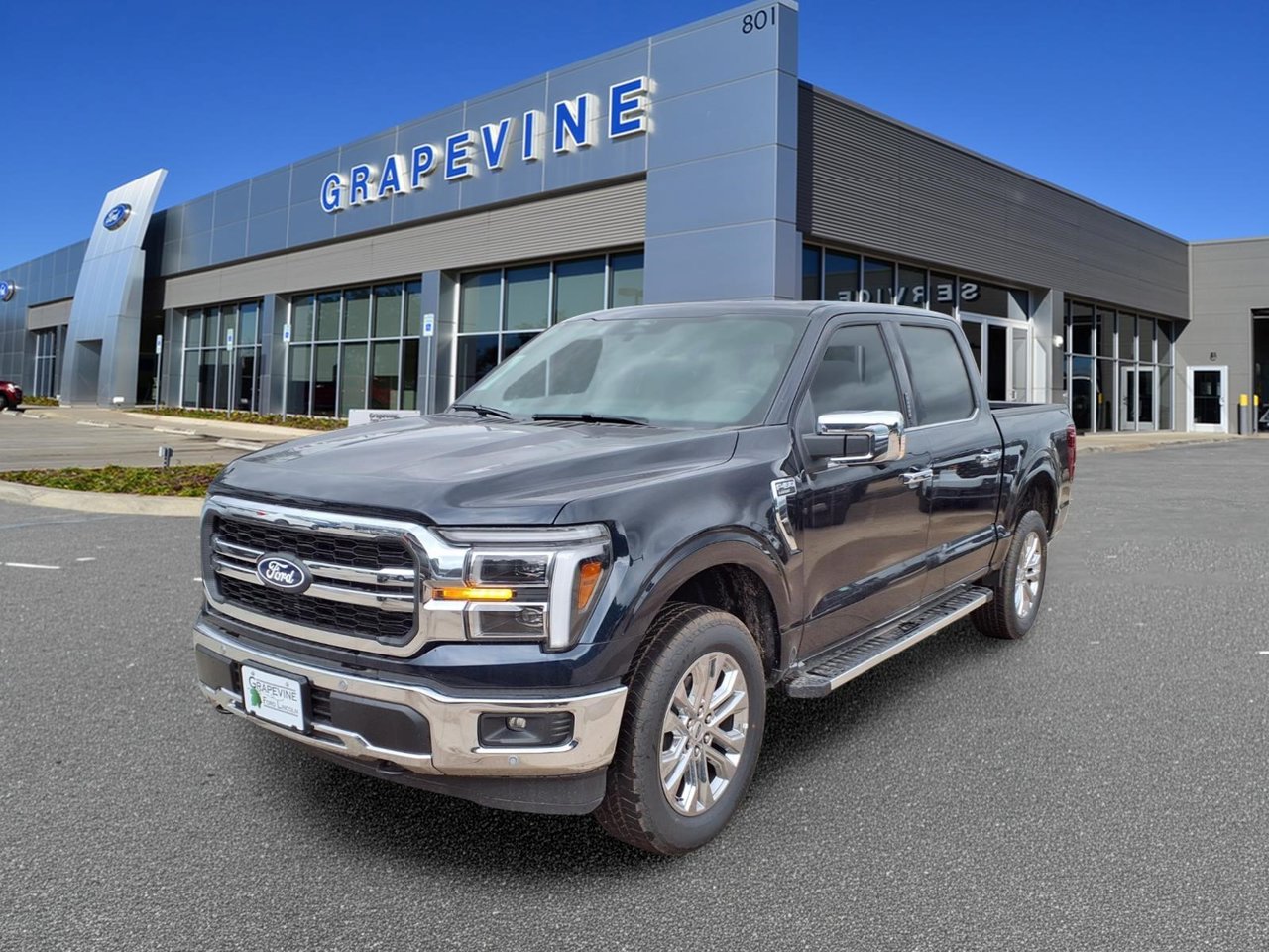 2026 Ford F-150 Lariat Truck SuperCrew Cab