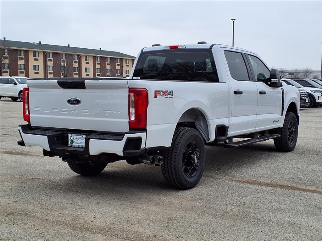 New 2026 Ford F-250 XL Truck Crew Cab