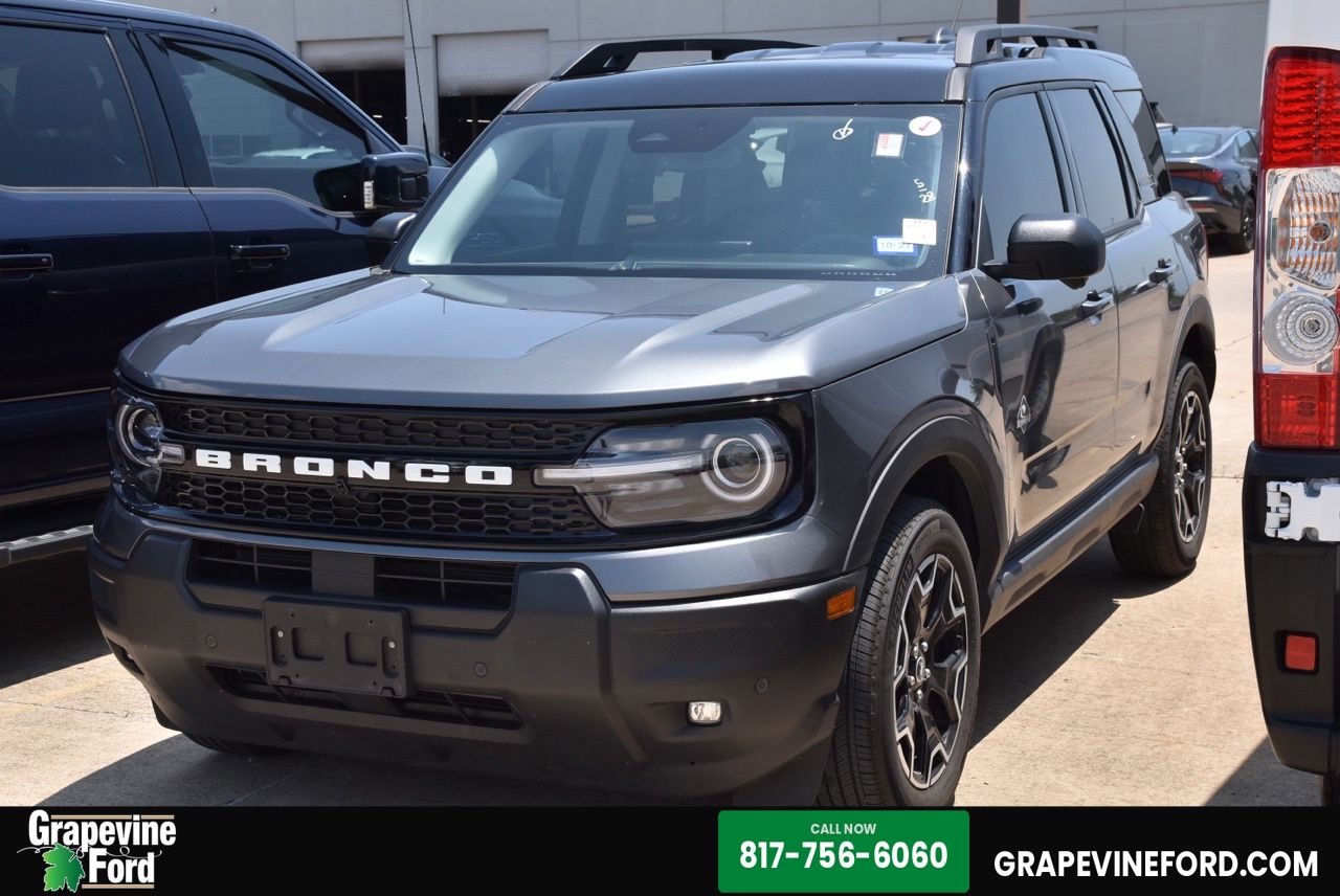 2025 Ford Bronco Sport Outer Banks 4X4's photo