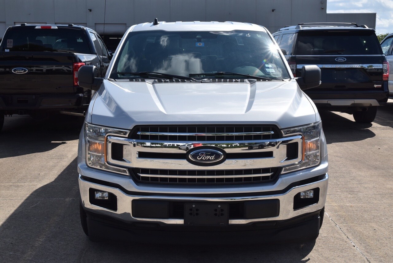 2019 Ford F-150 XLT photo 2